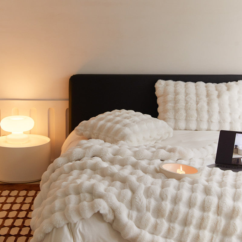 The Fur Rabbit Hair Sofa Blanket Is Simple And Luxurious - Mylovelyhomedecor - Home decor